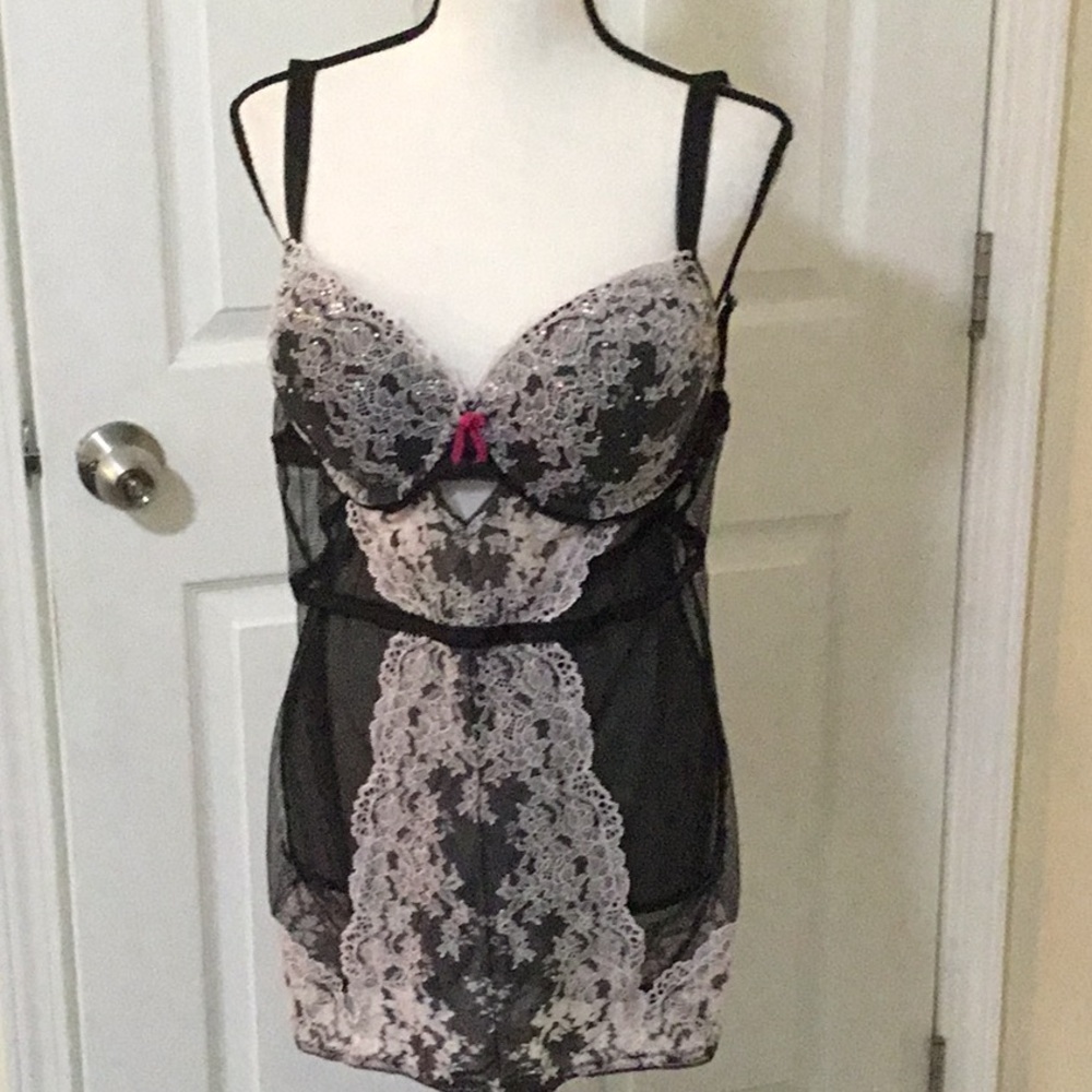 Victoria’s Secret 38D Black and Pink Lace Chemise